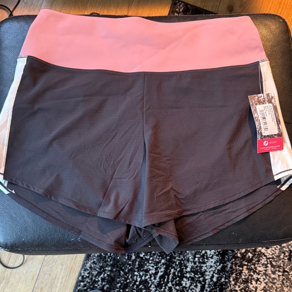 oiselle Two-Tone Athletic Shorts in Pink & Black